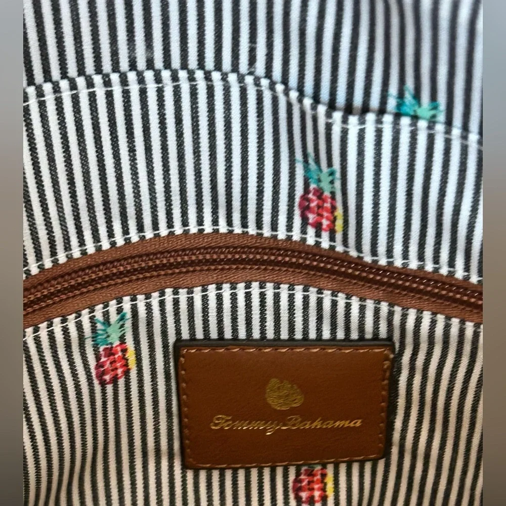 TOMMY BAHAMA Straw Raffia‎ Large Totally Beachin Beach Tote Bag Hand Embroidered